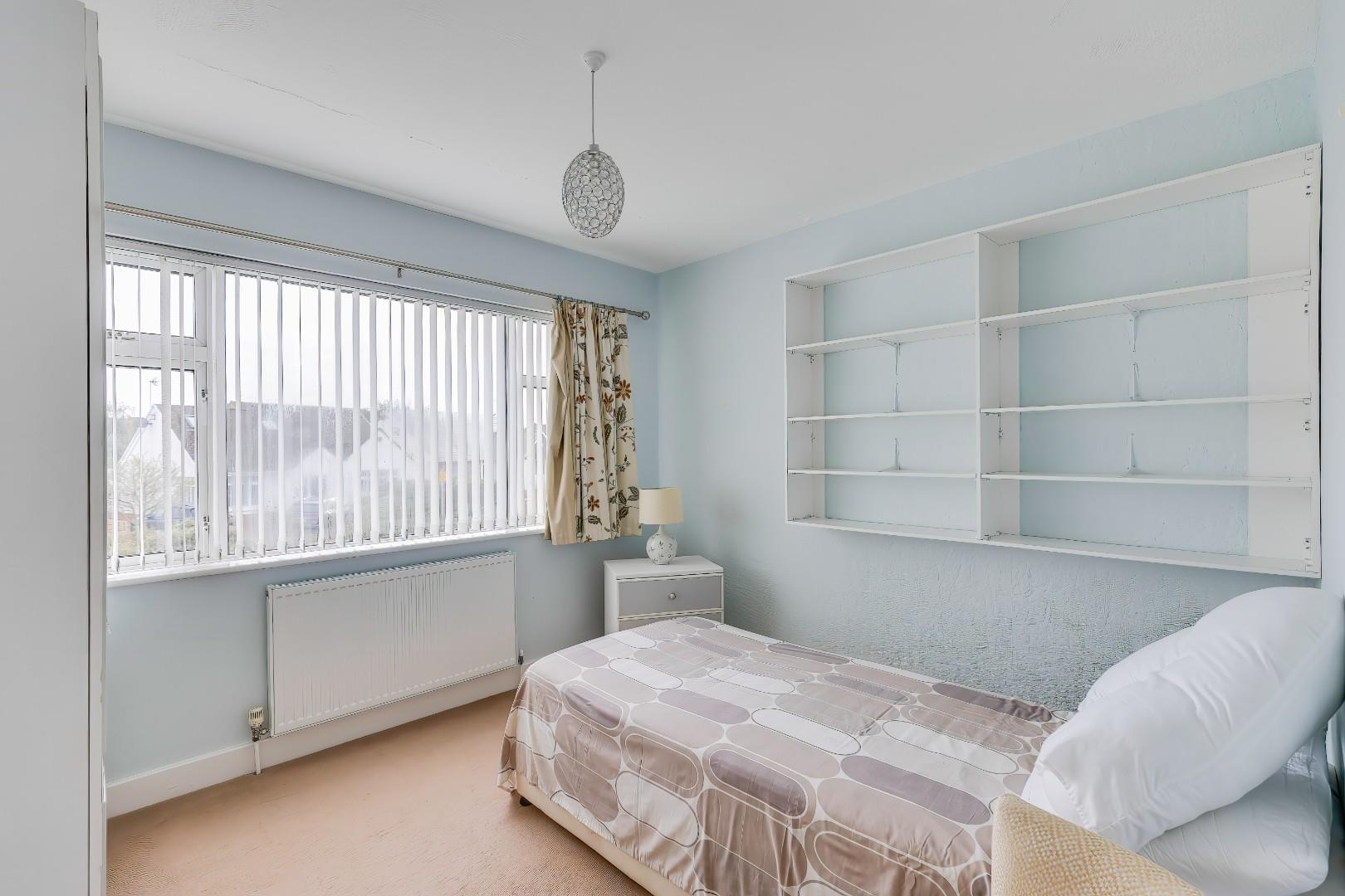 23 Knowbury Avenue, Penarth, CF64 5RX